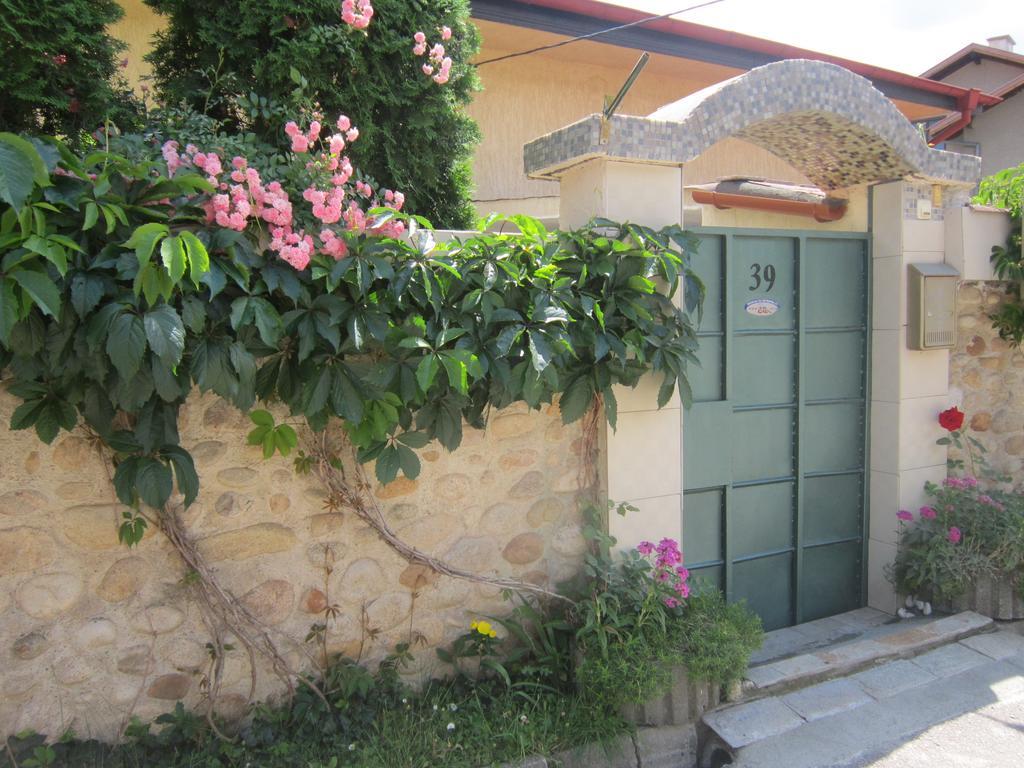 Guest House Bankya Esterno foto